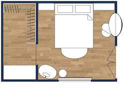 primary bedroom layout with walk in closet