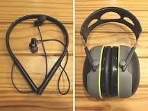 can-you-wear-headphones-under-earmuffs