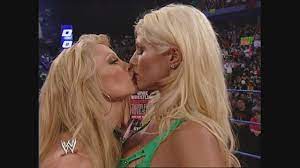 Torrie wilson kissing sable