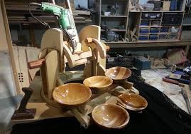 making a wooden bowl without a lathe