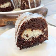 Chocolate Bundt Cake With Coconut Filling gambar png