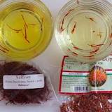 Is there artificial saffron?