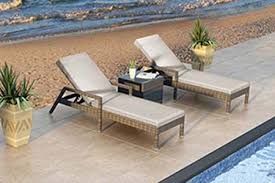 Outdoor Lounges And Daybeds