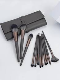 luxurious makeup brush set توصيل