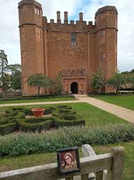 kenilworth castle history and scandal