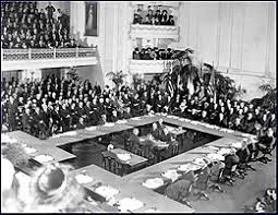 Fondamentale conseguenza del secondo conflitto mondiale fu la nascita dell'idea di comunità europea. Trattato Di Versailles 1919 Wikipedia