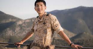 See photos from his military discharge, hear who supported him the most in . Song Joong Ki S Still In Spotlight Despite End Of Descendants Of The Sun Entertainment News Asiaone