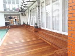 Wa 081227222326 lantai kayu bongkar pasang jogja kota yogyakarta toko distributor kontraktor lantai kayu parket solid laminted spc flooring vinyl decking pag. Cara Merawat Lantai Kayu Agar Bertahan Lama Rumah Parket