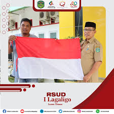 Pembagian Bendera Merah Putih Rsud