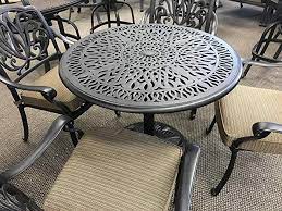 Outdoor Patio Pedestal Dining Table