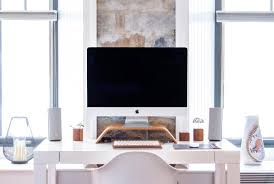 The Essentials of a Minimalist Home Office gambar png
