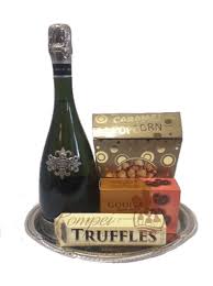 simple cava sparkling wine gift basket