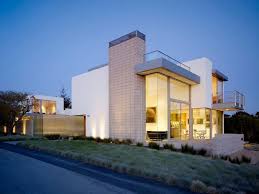 6 modern home exteriors complemented by