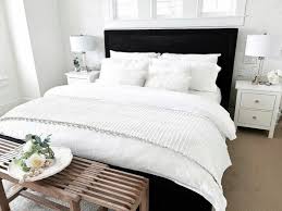 27 Black And White Bedroom Ideas That
