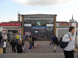 9 kasım 1989 tarihinde berlin duvarı'nın yıkılması ve 3 ekim 1990'da doğu ve batı almanya'nın. Erasmus Experience In Berlin Germany Erasmus Experience Berlin