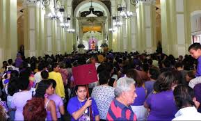 Caraqueños visitaron las siete iglesias - LaPatilla.com
