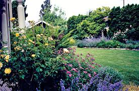 English Mixed Border Cottage Gardens