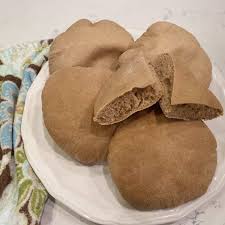 homemade whole wheat pita bread the