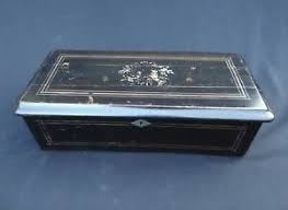 Though it's hard to imagine it now, the music box was actually an important first step on the road to the miniaturization of sound. Antique Music Box For Sale Ebay