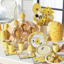 What will it bee / baby shower throwing a bee themed baby shower | catch my party. The Best Gender Neutral Baby Shower Ideas You Ll Love