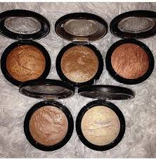 Here you may to know where to apply powder highlighter on face. How To Apply Powder Highlighter Makeup Modeling Blog