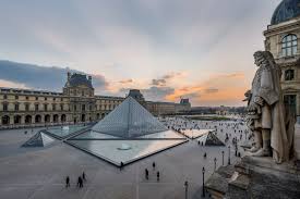 louvre museum official