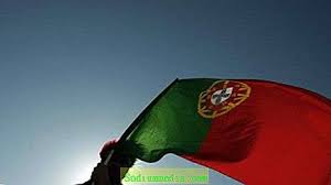 Portugal flag (bandeira de portugal) isone of the most important distinctive signs and symbols of the state portugal (portugal), officially the portuguese republic (republica portuguesa). Flag Of Portugal Its Meaning History Of Appearance Secondary Education And Schools 2021