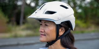 how to choose a bike helmet rei