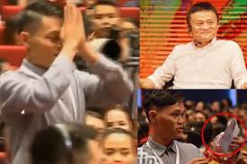 Kết quả hình ảnh cho 9. Vụ tên Lê Minh Đức ‘cúi lạy’ Jack Ma