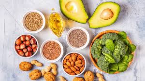 Examples of foods rich in soluble fiber include oat bran, vegetables, brown rice, fruits, and nuts. 15 High Fiber Foods That Are Low In Carbs Diet Doctor