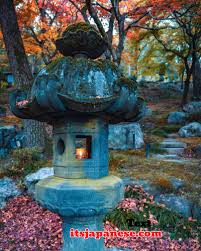 All About The Japanese Stone Lantern