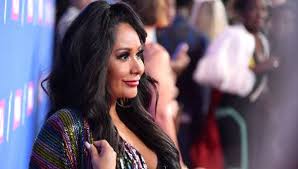 Leopard hat worn by snooki on jersey shore. Snooki Fires Back At Commenter Who Took Issue With Her Drinking While Breastfeeding