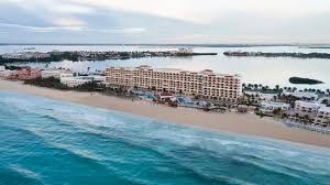 bachelorette party hotel in cancun