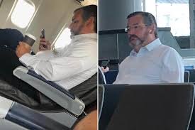 Mr cruz did not apologise for making the trip amid the state of emergency in texas, but said that he the news comes as hundreds of thousands of mr cruz's fellow texans woke up to a fourth day without power. American Airlines Reached Out To Ted Cruz After He Was Spotted Flying Without Mask