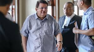 Former federal territories minister tengku adnan mansor, better known as ku nan, was today acquitted of allegedly accepting rm2 million from a businessman five years ago. Ku Nan Lashed Out In Court After His Rm900m Assets While In Cabinet Disclosed The True Net