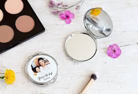 create a personalised makeup mirror