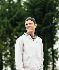 He won two gold medals at the 2018 european championships, in the 1500 and 5000 metres events. Jakob Ingebrigtsen Is Born To Run Scandinavian Traveler