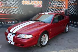 Ford Mustang Coupé en Rojo ocasión en PATERNA por € 6.200,-