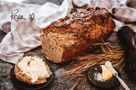 wholemeal spelt bread with seeds and
