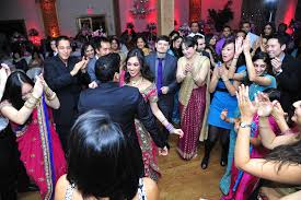 wedding functions memorable with a dj