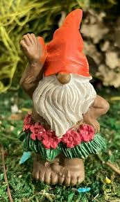 Beach House Hula Gnome Surf