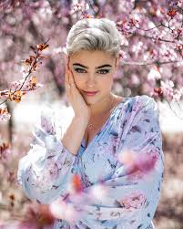Ferrario was born in canberra, australia to an italian mother, lilia ferrario and an english father, russell kightley. Stefania Ferrario Height Facts Biography Models Height