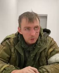Ruský voják se snažil zachránit životy, jeho jednotka ho postřelila |  Blesk.cz