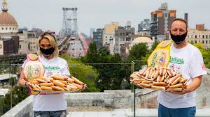Top 2021 nathan's hot dog eating contest predictions. Nathan S Hot Dog Eating Contest Joey Chestnut Miki Sudo Win Break Records At 4th Of July Tradition 6abc Philadelphia