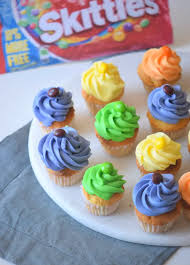 skittles cupcakes make a rainbow