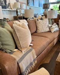 throw pillows for brown couches