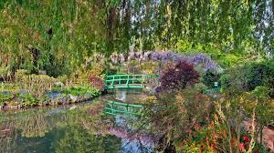 claude monet house and gardens giverny