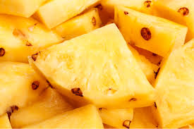 pineapple leaves your mouth sore