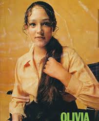 She won a golden globe and the david di donatello award for her performance, and gained international recognition. Pin On Olivia Hussey