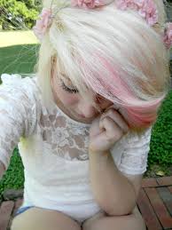Pink is the new black. Blonde Hair With A Flash Of Pink X X Scene Hair Hair Styles Emo Scene Hair